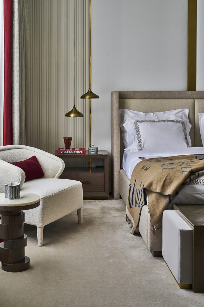 Coastal Elegance 3 23 06 22 EVA interiors 104