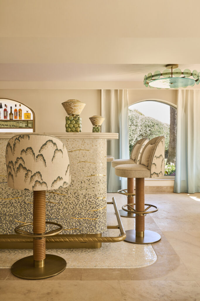 Villa Miraé Reimagined: Maison Numéro 20 Brings Timeless Elegance to Cap d’Antibes 10 APR Oscar Lucien Ono Maison Numero 20 VILLA MIRAE ©Alexandre Tabaste 250507