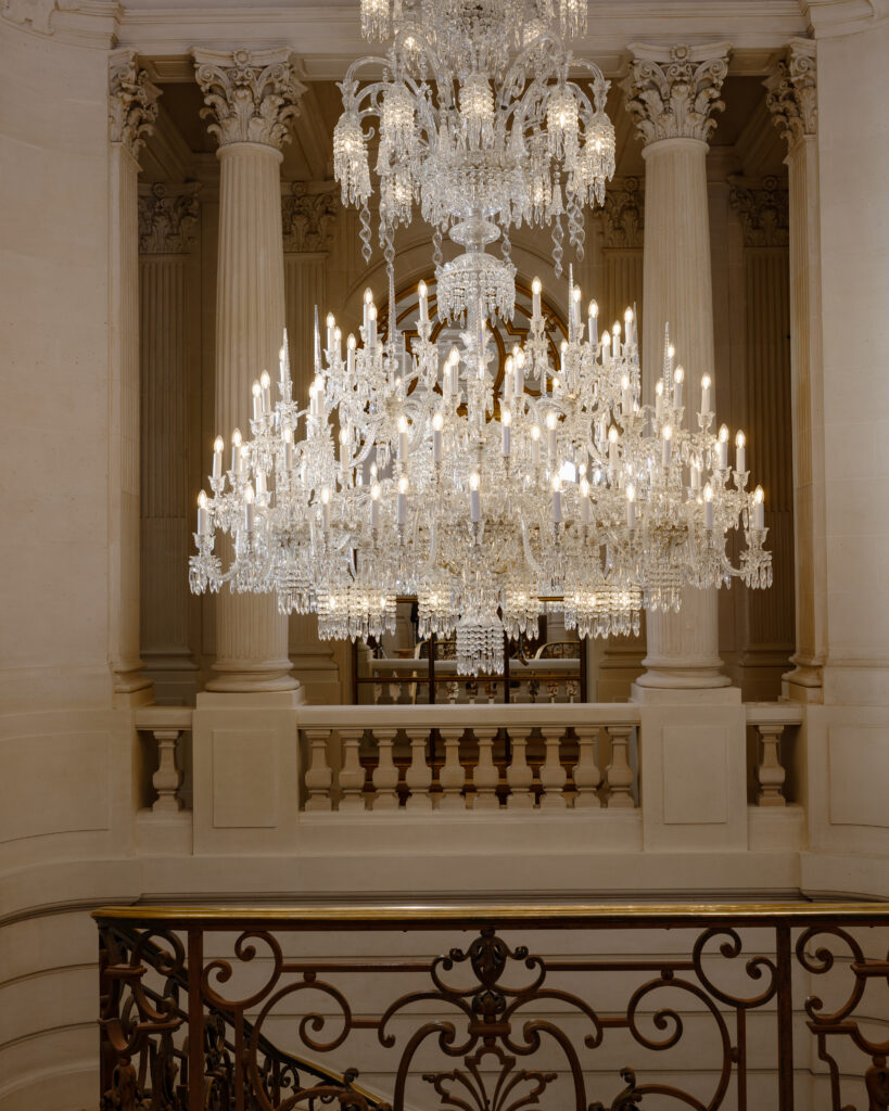 Paris’s Next Must-Stop: The Reimagined Maison Baccarat Opens This September 2 Lustre Tuzla Baccarat ©Mickael Bandassak