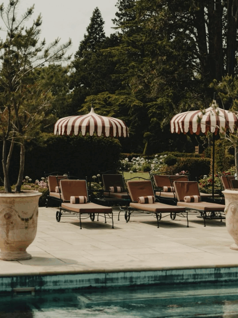 3. Estelle Manor Oxfordshire England