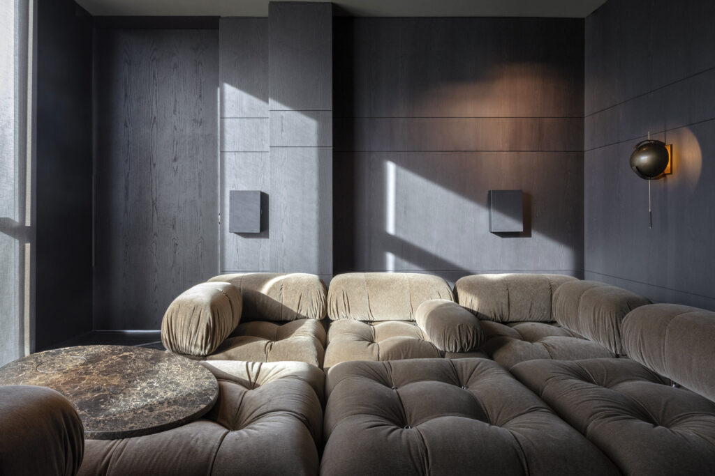 The Blue Copper Loft: an Urban Escape in Dubai 12 Blue Copper Loft by ANARCHITECT© photo Ieva Saudargaite 16