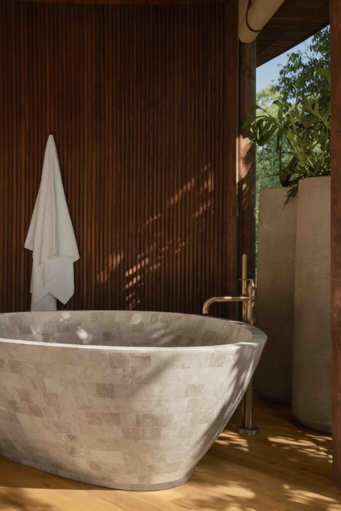 Above the Treetops, Into the Wild: A New Vision of Safari Design 13 LWDesign RitzCarltonMasaiMara NateleeCocks 076