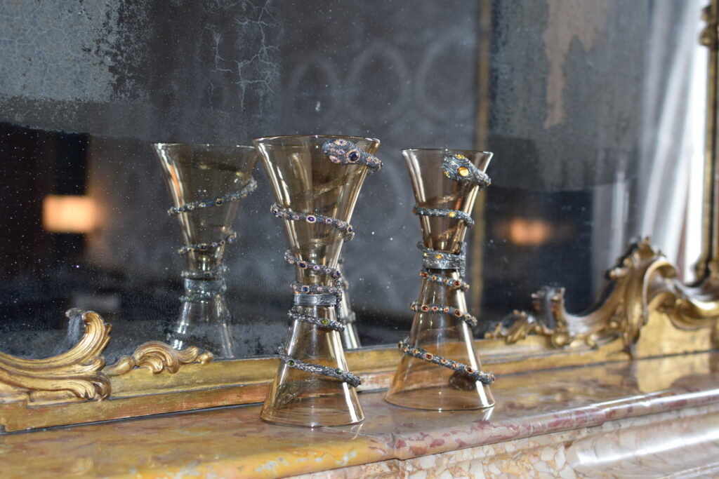 Giberto Venezia Murano Glass: A Venetian Legacy Meets the Middle East 2 2CAC1118 7578 4C18 A08D 1DB83948C7C0 1