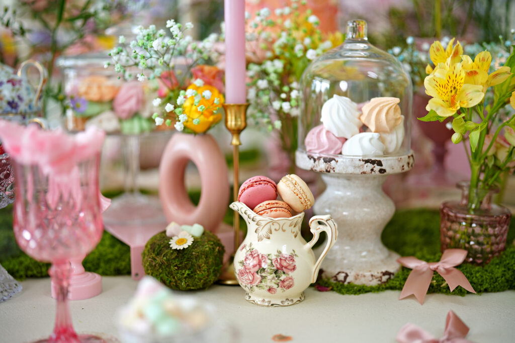 Inside a Whimsical Tablescape by Sandy Maaz 3 RR106548