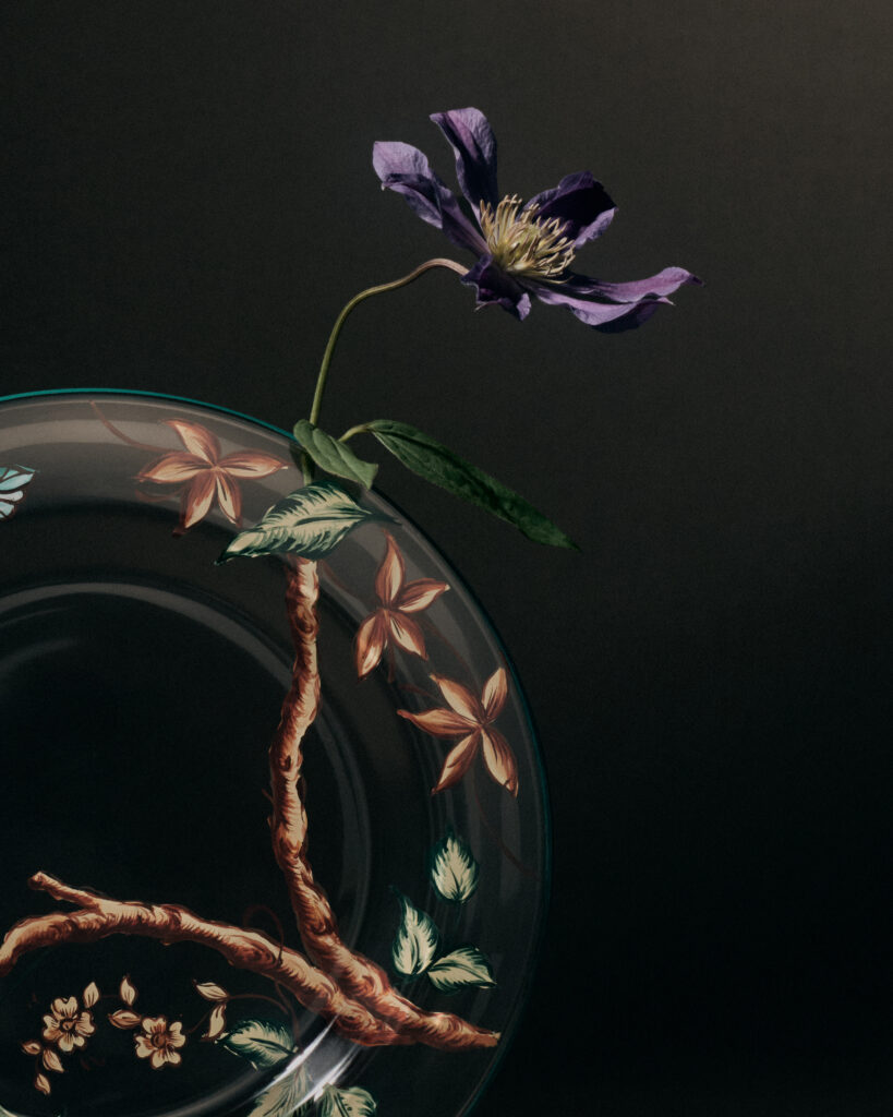 Dior Maison Unveils the Ranelagh Collection: A Poetic Dialogue Between Memory, Craft, and the Art of Living 6 06 ASSIETTES 0349 BASE