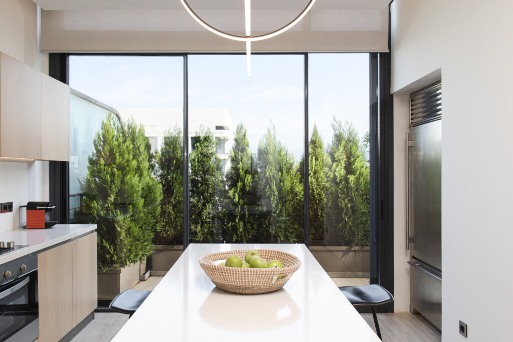 2025 Collector s Home Roula Salamoun Studio Photo Walid Rashid DSC 1609