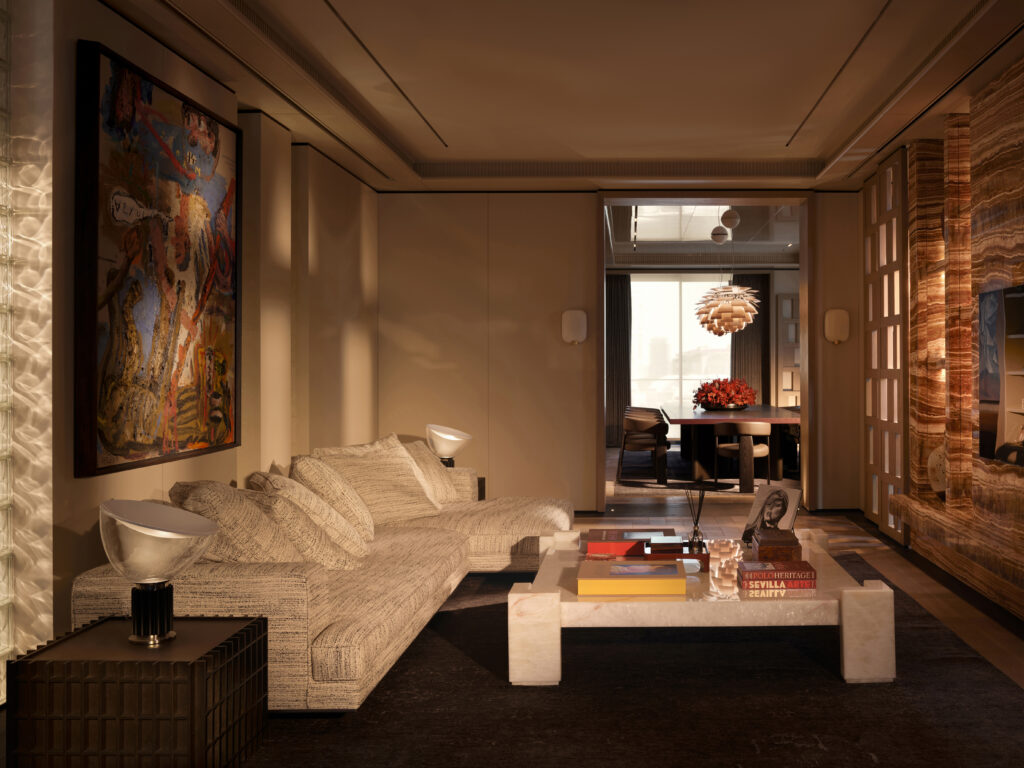 APR Escapefromsofa – Four Seaons R01 © Ibrahim Ozbunar 645 Studio 25