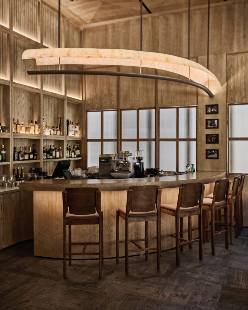 Symmetry as Reverence: Inside Tezukuri Dubai 5 Tezukuri0020