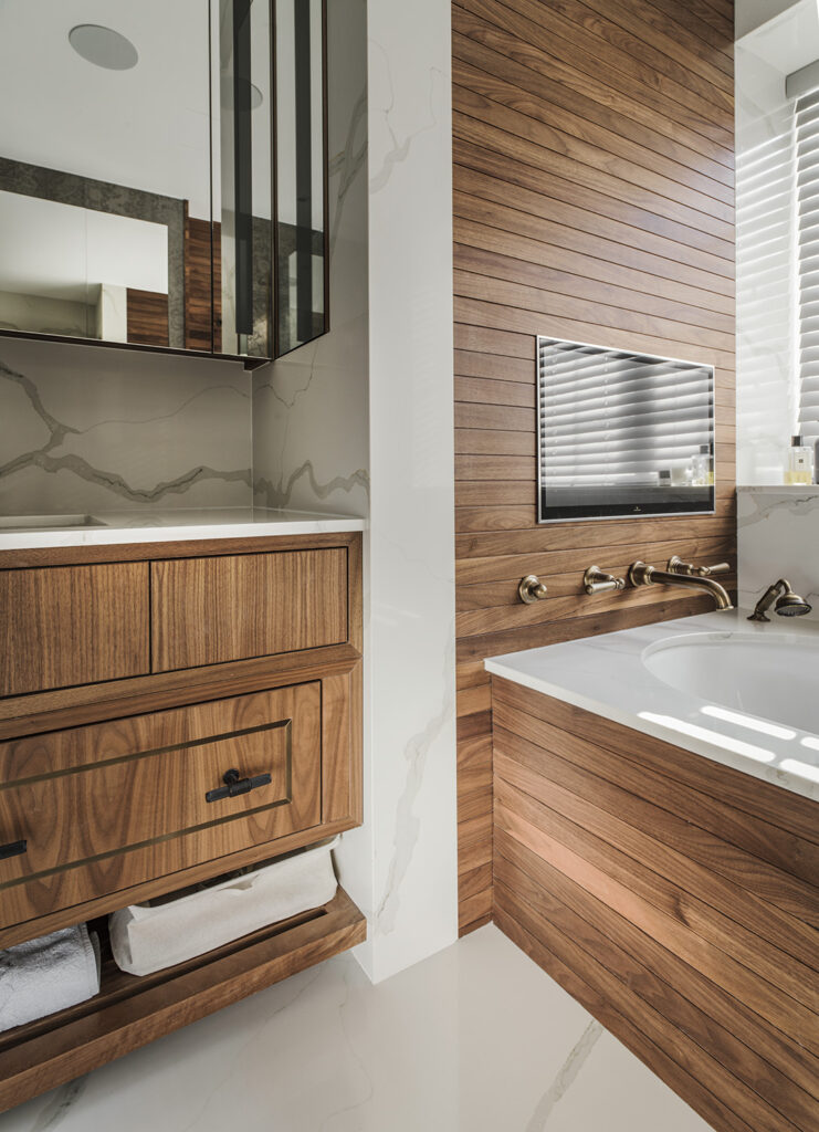 A Victorian House Reimagined Through Space and Material 14 Mel Yates Shalini SW3 C 0154