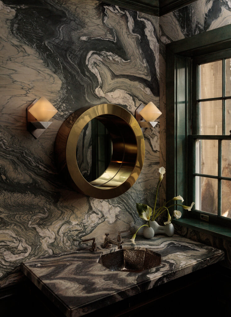 Presence Over Perfection: Inside Kelly Wearstler’s Beverly Hills Home 7 Beverly Hills residence Kelly Wearstler www.kellywearstler.com Image credit The Ingalls 6