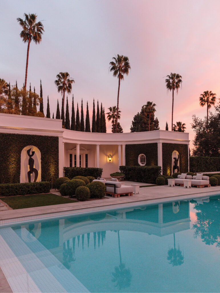 Presence Over Perfection: Inside Kelly Wearstler’s Beverly Hills Home 14 Beverly Hills residence Kelly Wearstler www.kellywearstler.com Image credit The Ingalls 9