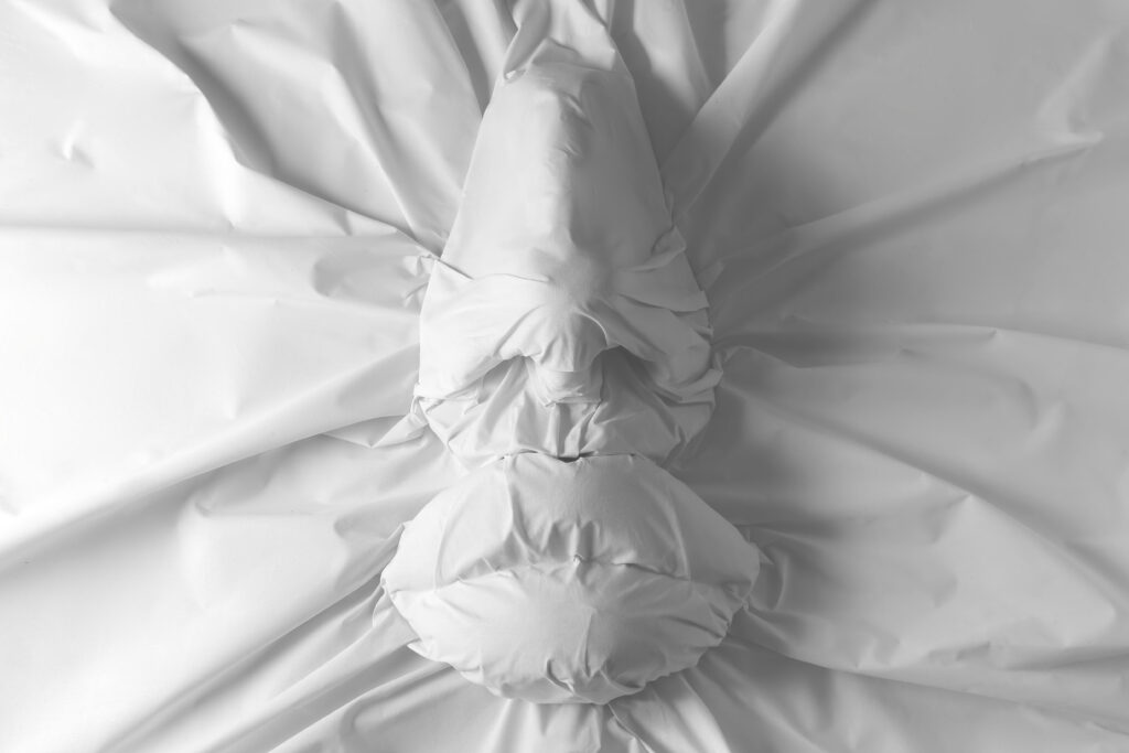 RICHARD YASMINE VESSELS OF THE INTANGIBLE TEASER 01 PHOTO BIZARREBEIRUT