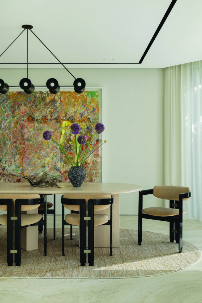 A Warmly Layered Palm Jumeirah Home Filled with Art, Vintage Pieces and Natural Materials 4 AnaFosterAdams DubaiVilla NateleeCocks 024