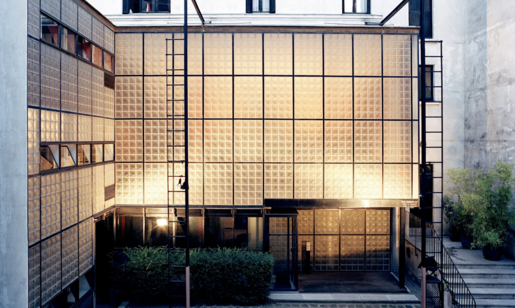 Maison Verre