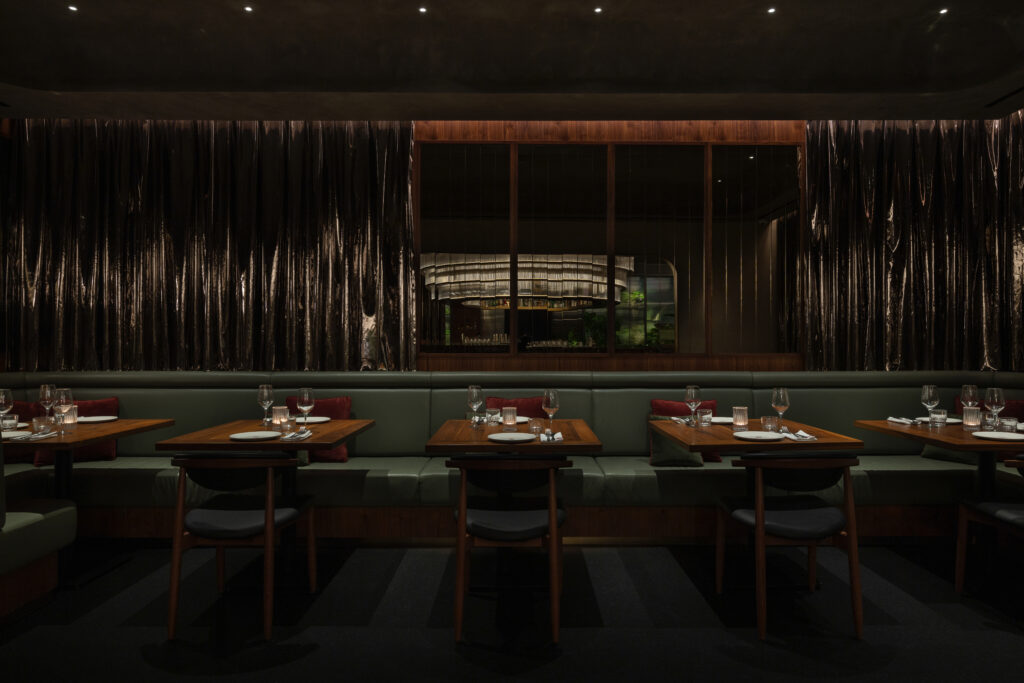 Rare Dining Room 4