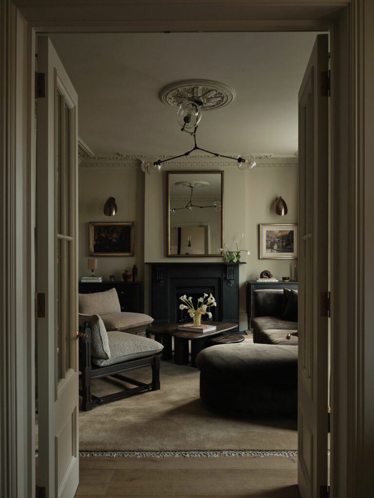 After Twenty Years, This London Family Home Was Completely Reimagined. 2 20251104 BlankSlate Wandsworth3407