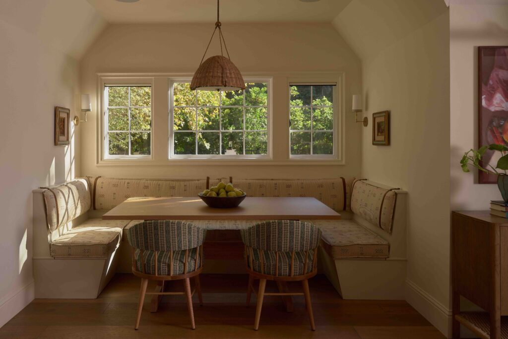 A Los Angeles Home Designed to Unfold Like a Well Loved Members’ Club 8 7. GGiD 4550