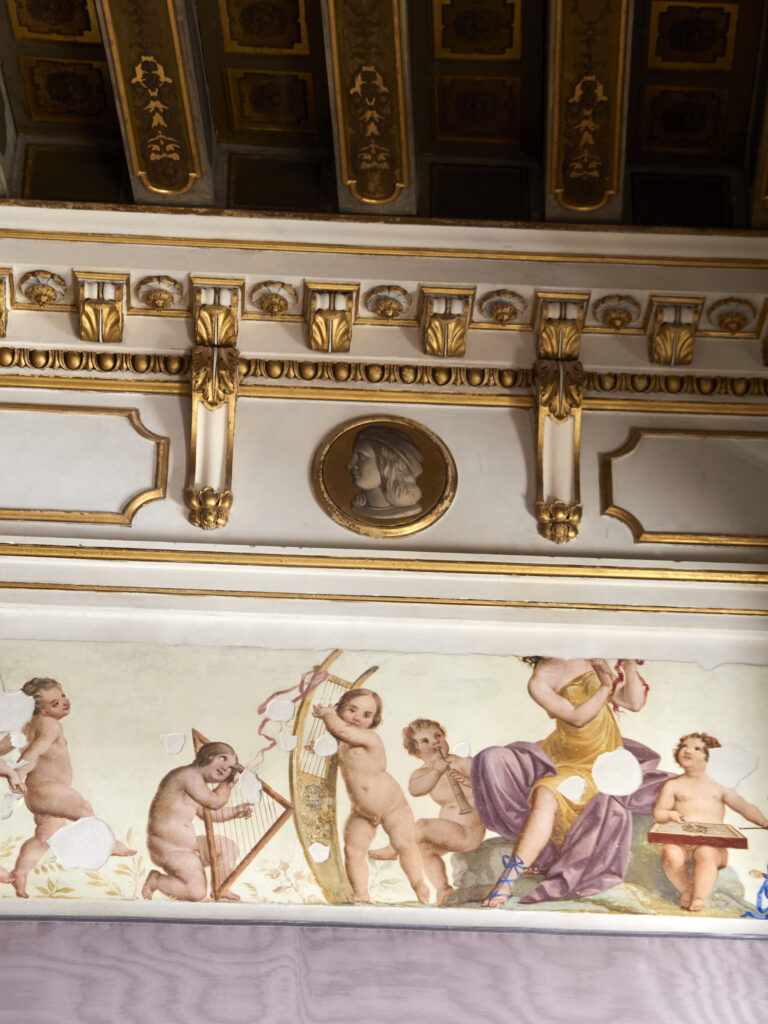 Venice, Reimagined: Inside Aline Asmar d’Amman’s Eight-Year Transformation of Palazzo Donà Giovannelli 13 APR Aline Asmar dAmman Palazzo Dona Giovannelli 46 Suite Bathroom ©Giulio Ghirardi