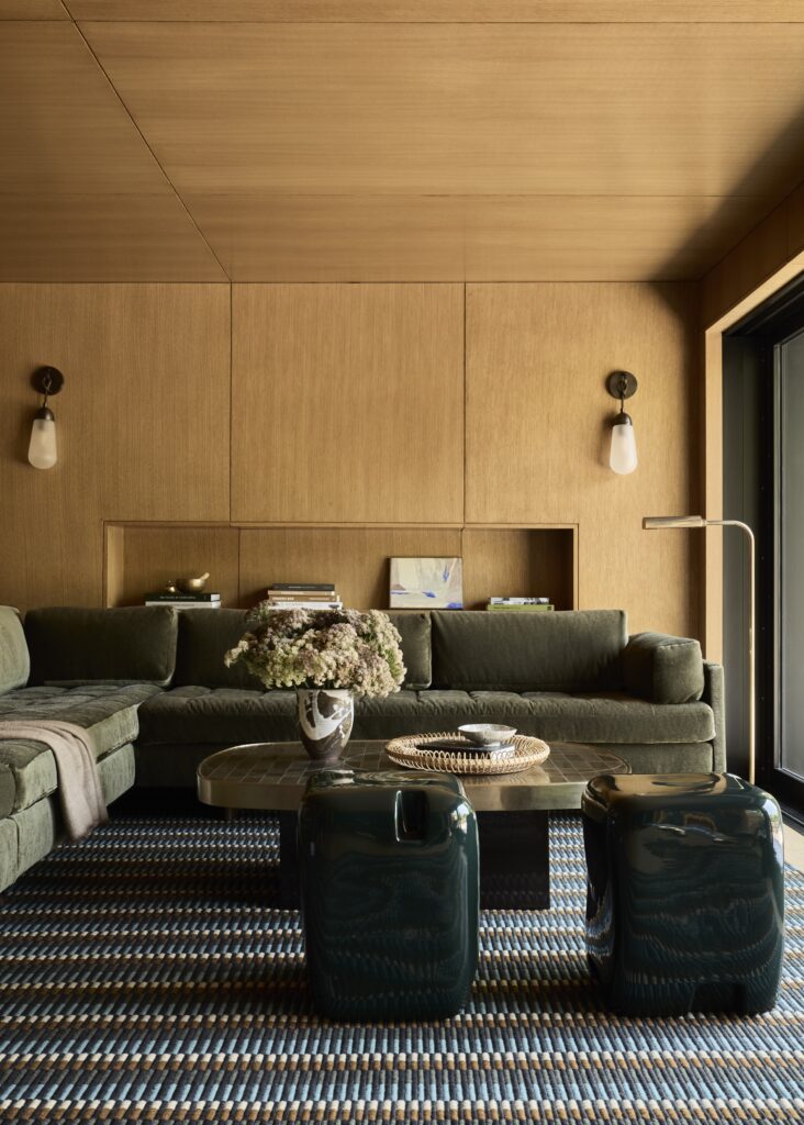 The House in the Woods That Glows Green at Night 3 Family Room 014