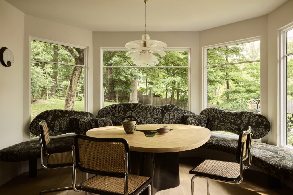 The House in the Woods That Glows Green at Night 10 Kitchen Dining Room 004