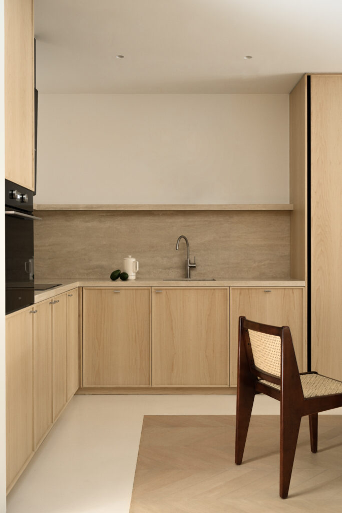 This Old Town Dubai Apartment Rethinks Small Space Living 5 VGR 2228