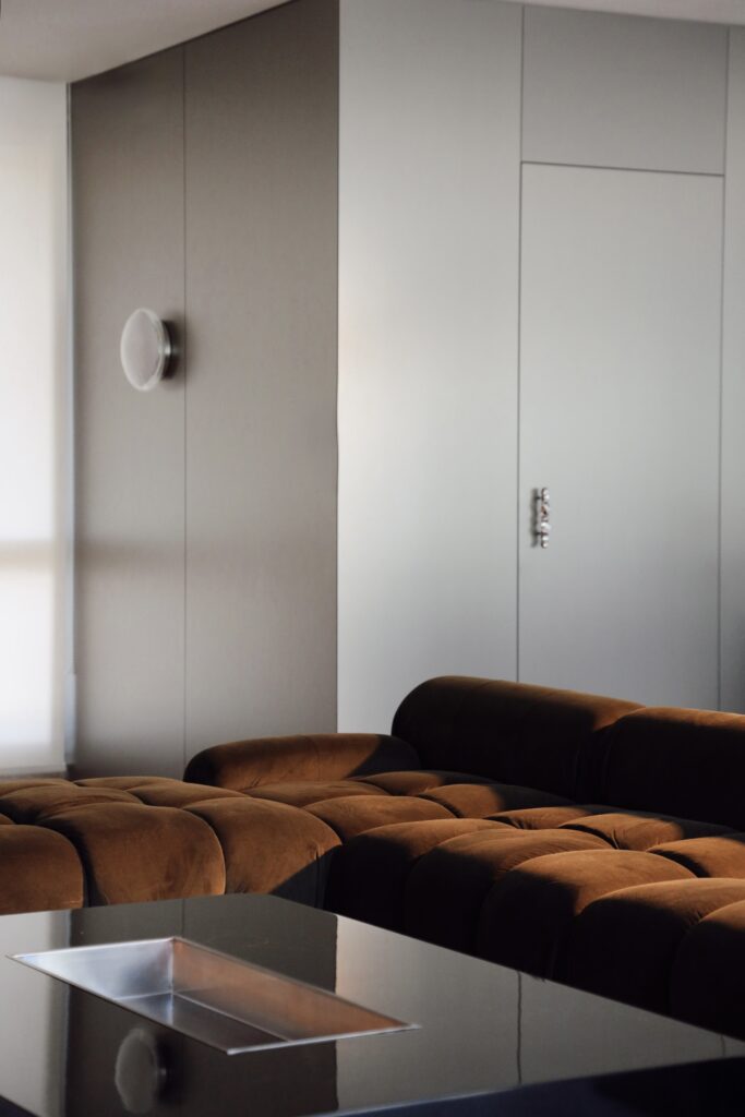 A Beirut Workspace Built on Materiality 1 1