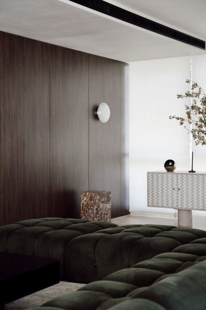 A Beirut Workspace Built on Materiality 4 16