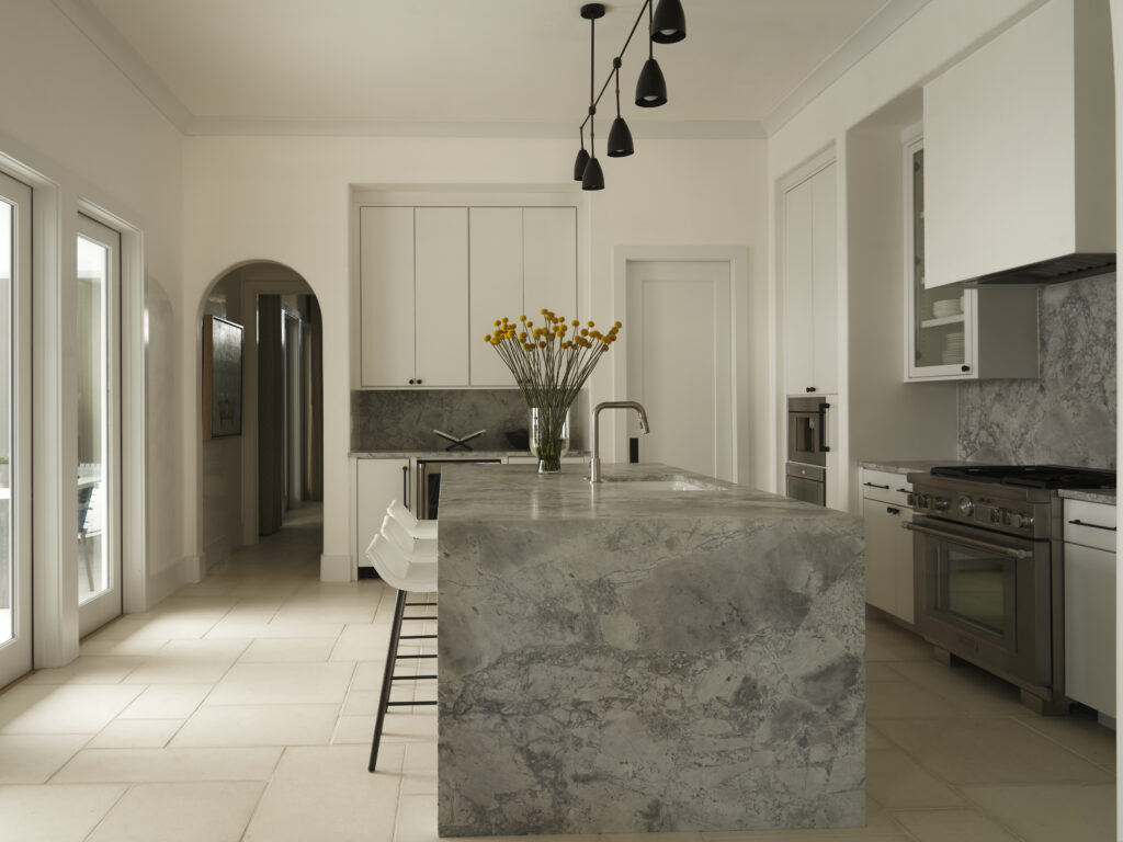 Bureau Alys Beach2601