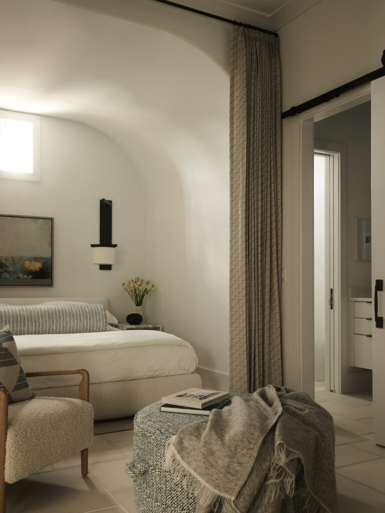 Bureau Alys Beach3649