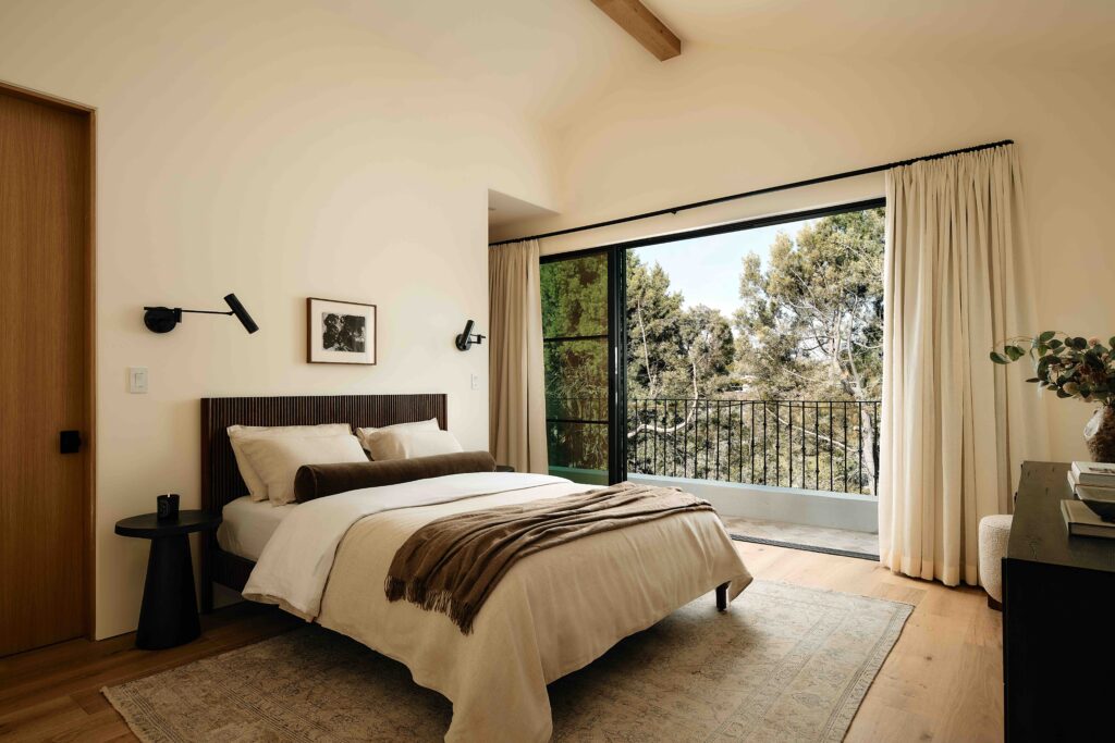 This Spanish Revival Home Rejects the Open-Concept Trend 14 FullRes 22