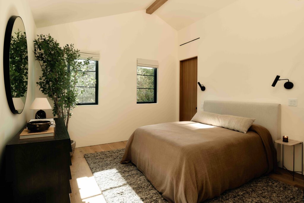 This Spanish Revival Home Rejects the Open-Concept Trend 15 FullRes 23