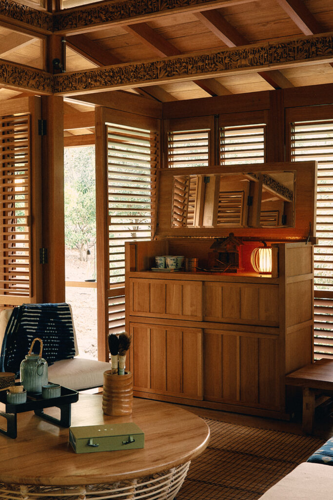 Le Grillon: An Architecture of Quiet Contemplation 9 LeGrillon 16