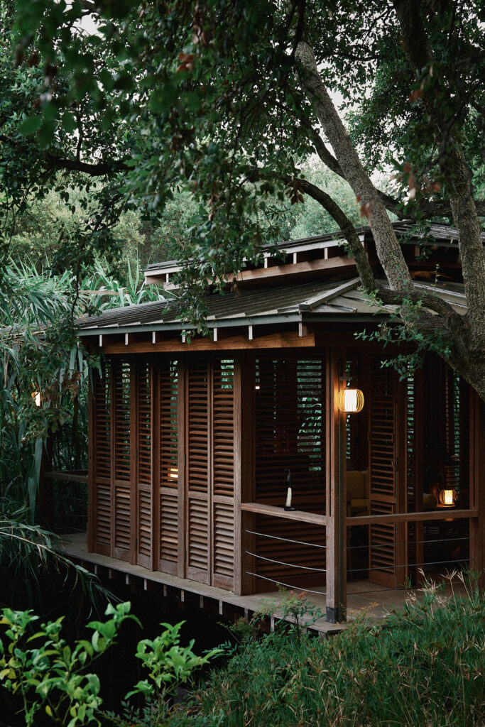 Le Grillon: An Architecture of Quiet Contemplation 6 LeGrillon 7