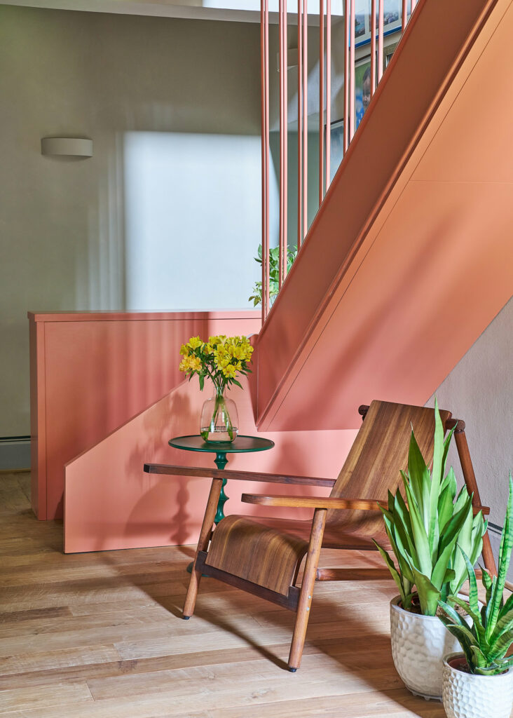 The New Age of Colour 6 RESIDENTIAL VILLA OLIVUZZO FLORENCE VILLA INTERIOR DESIGN STAIRS