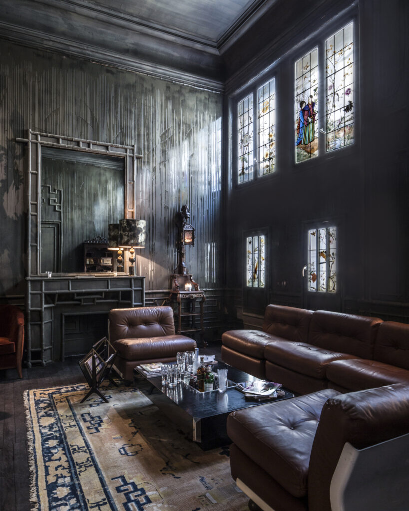 In Conversation With: Tristan Auer 18 SALON CHINOIS 2A no flare Guillaume Grasset