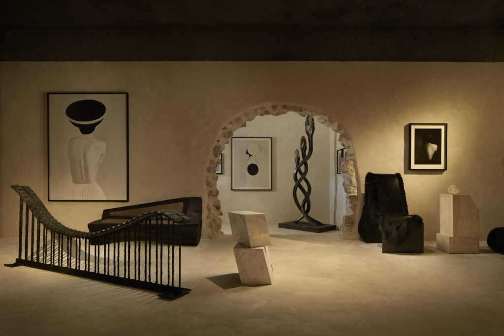 A Summer Long Conversation Between Two Galleries Unfolds in Ibiza 1 SOLEILLE GALLERY CREDIT NACHO DORADO 003