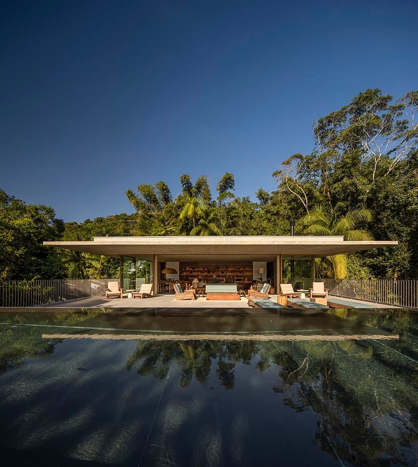 Architecture in Dialogue with Nature: Four Landscapes. Four Climates. One Shared Philosophy. 10 mk27 Casa nas Arvores fernando guerra Low 13