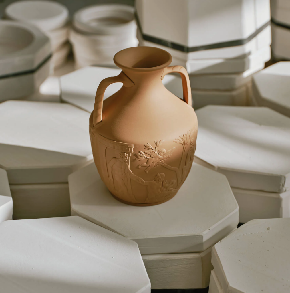 The New Trend: How Nolan's Odyssey Is Bringing Back Ancient Shapes 6 5A. WEDGEWOOD