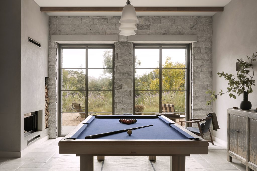 In Greece, a Contemporary Holiday Home Rises from Ancestral Foundations 8 7. 17