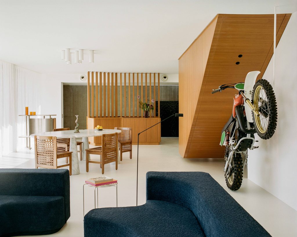 A Marseille Architect Built Her Client's Dream House Where Brazilian Modernism Meets the French Riviera 9 APR Sandrine Sarah Faivre Villa Alta photos Clement Vayssieres 8