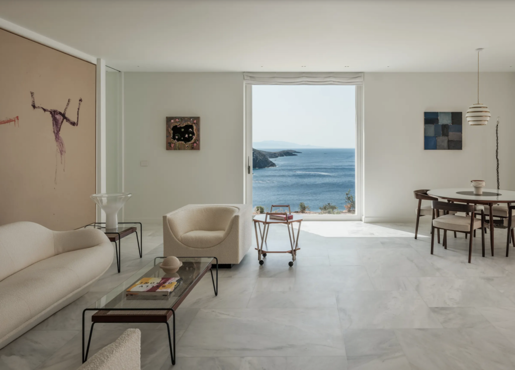 The New Trend: Art Hopping Across the Islands 8 PAROS