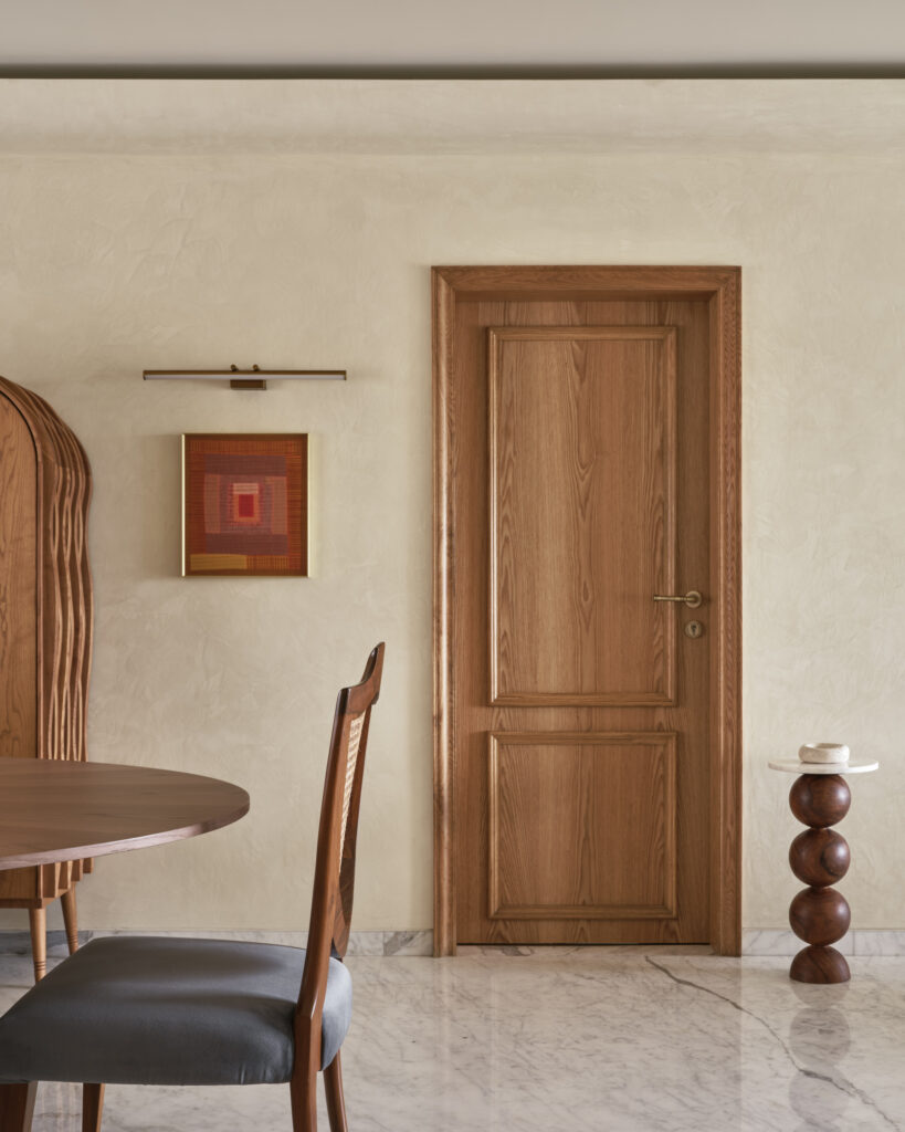 Aashni Kumar Brings Florentine Proportions to The Heritage House, a 1400 Square Foot Mumbai Apartment 9 The Heritage House Aashni Kumar29
