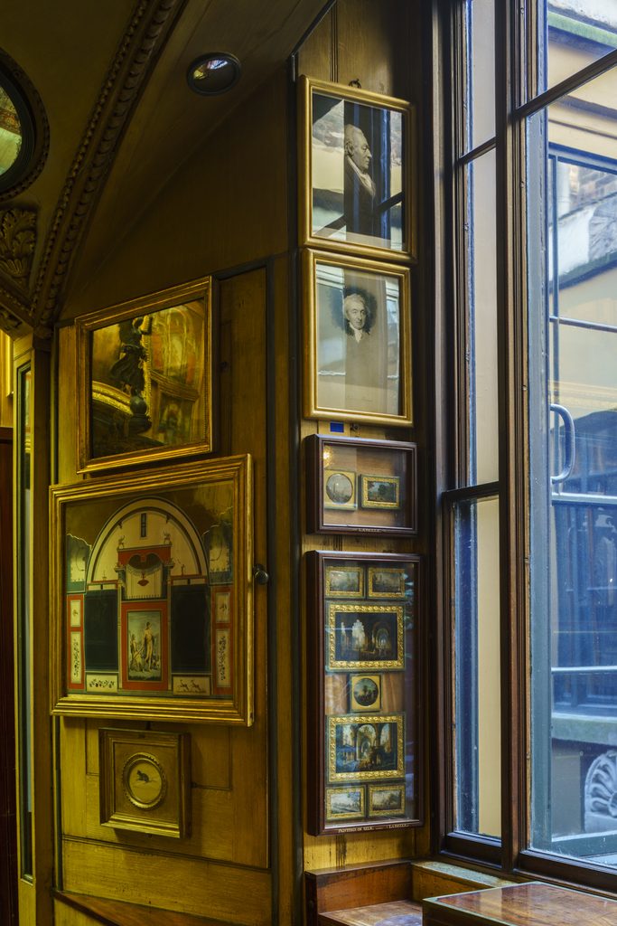 This Museum in London Is a Secret to Most, and It Contains More Paintings Than the National Gallery Once Held 6 The breakfast room at no. 13 Lincoln s Inn Fields part of Sir John Soane s Museum. Photo Gareth Gardner1