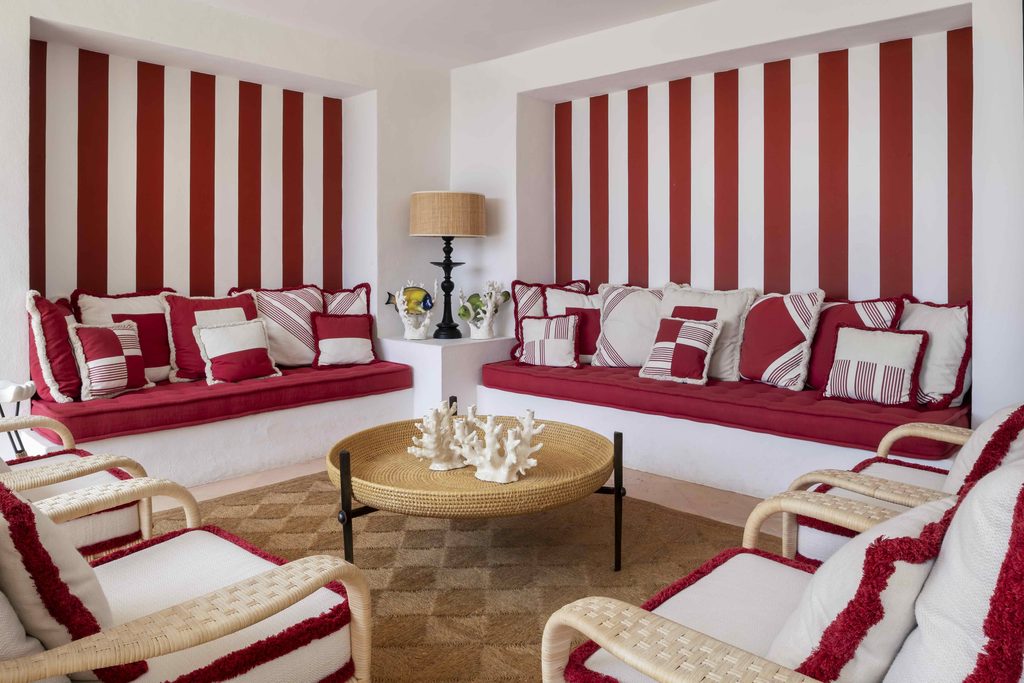 Fahad Hariri's Ibiza Retreat Is a Study in Dosed Maximalism 11 024 Mobilier 1
