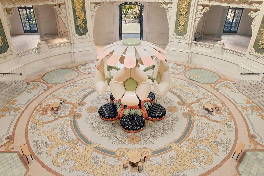 1. uchronia grand palais 2026 c romain moriceau 2