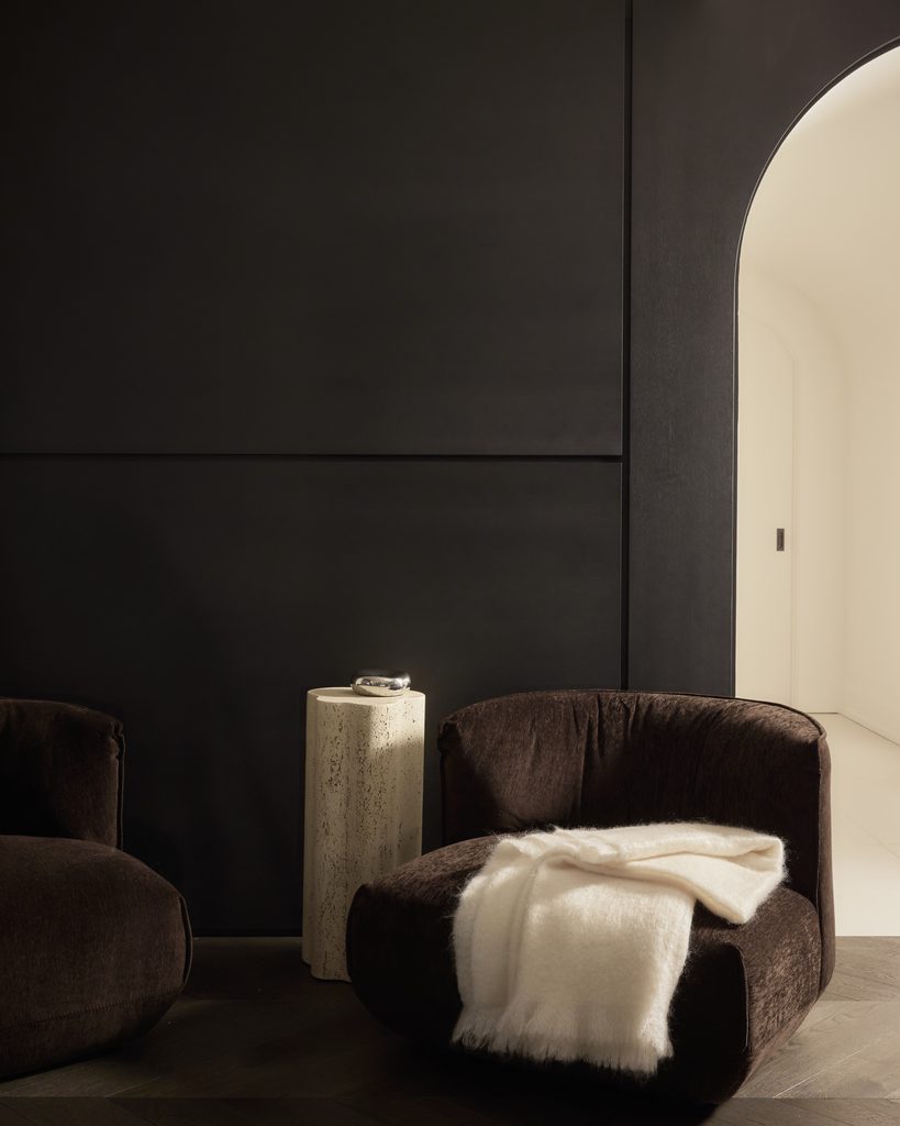How Worth Interior Design Reimagined a Basement as a Private Members' Club 2 10. LisaWorthxKingCity11313