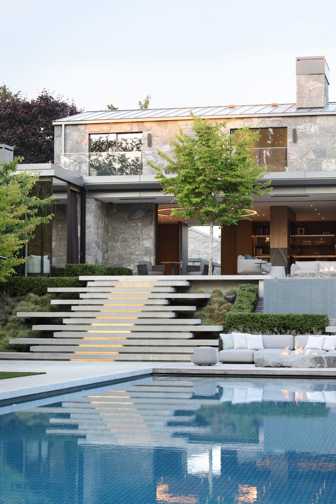 The Luxury of Space: The Art of Landscaping 13 14. SouthlandsEstate 6 EmaPeter