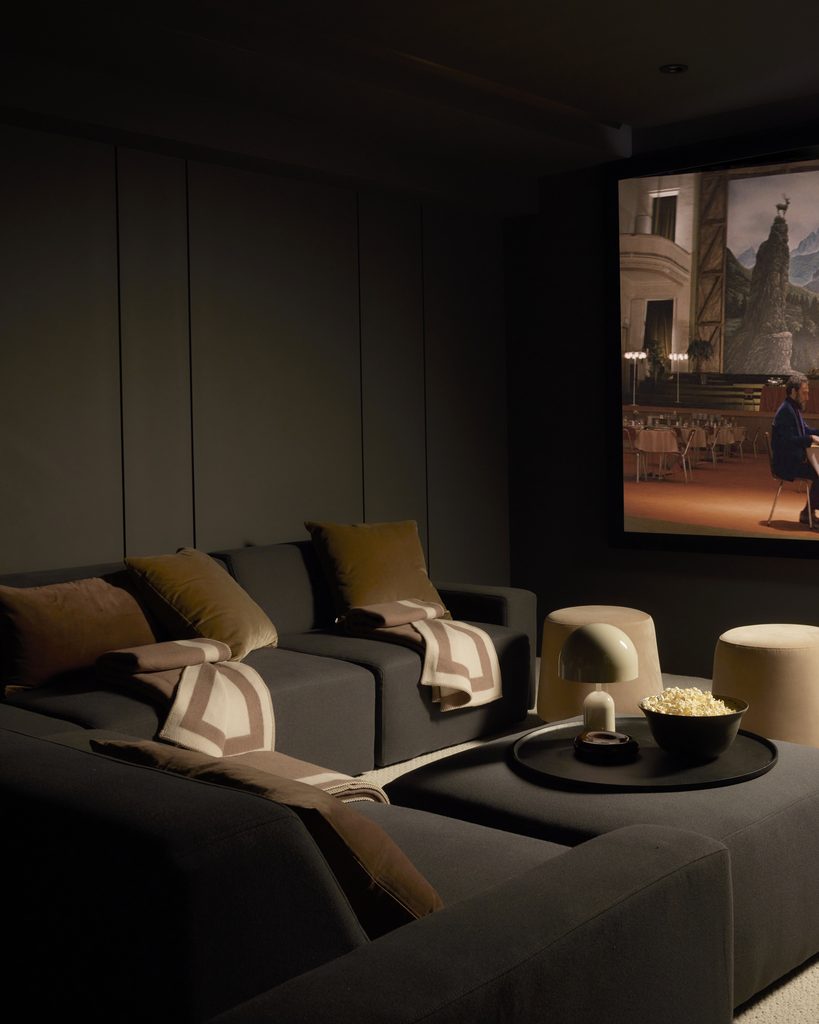 How Worth Interior Design Reimagined a Basement as a Private Members' Club 1 4. LisaWorthxKingCity11280