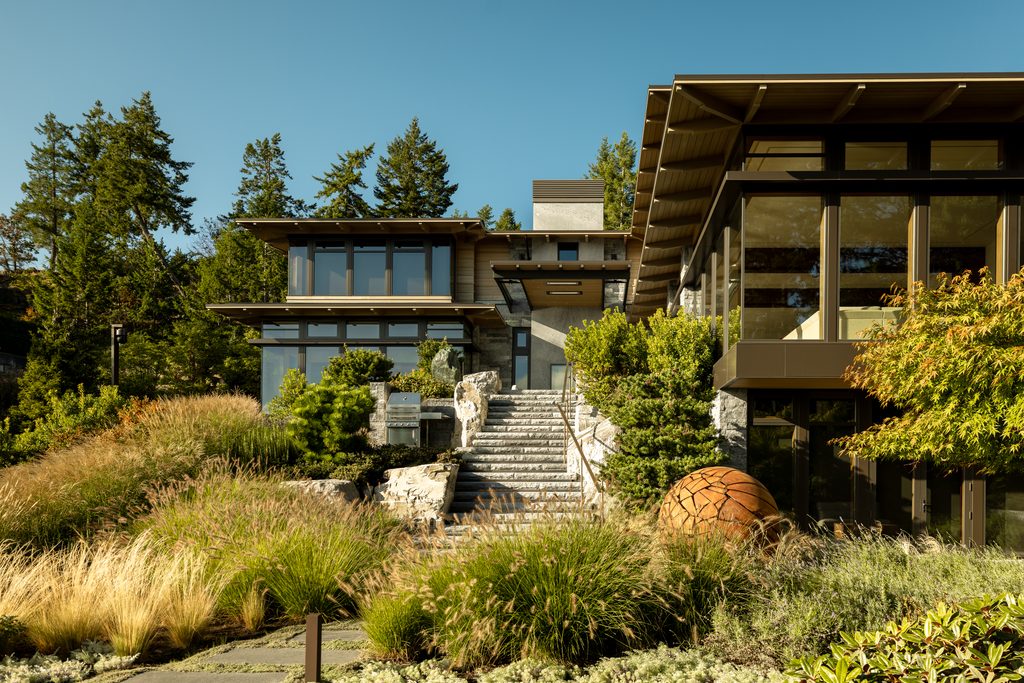 The Luxury of Space: The Art of Landscaping 4 5. EXCLUSIVE Qualia 1 BrettRyanStudios