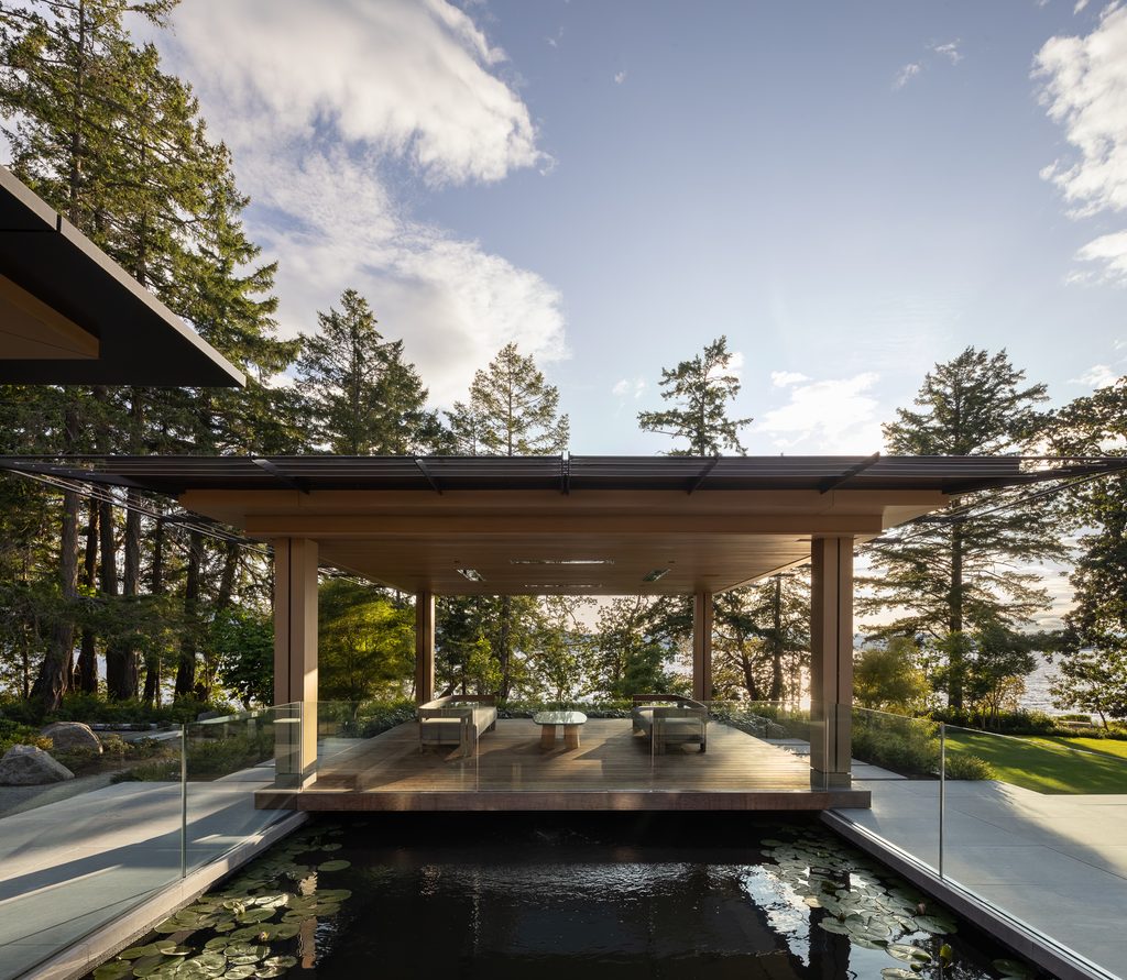 The Luxury of Space: The Art of Landscaping 5 6. Hikari 4 EmaPeter